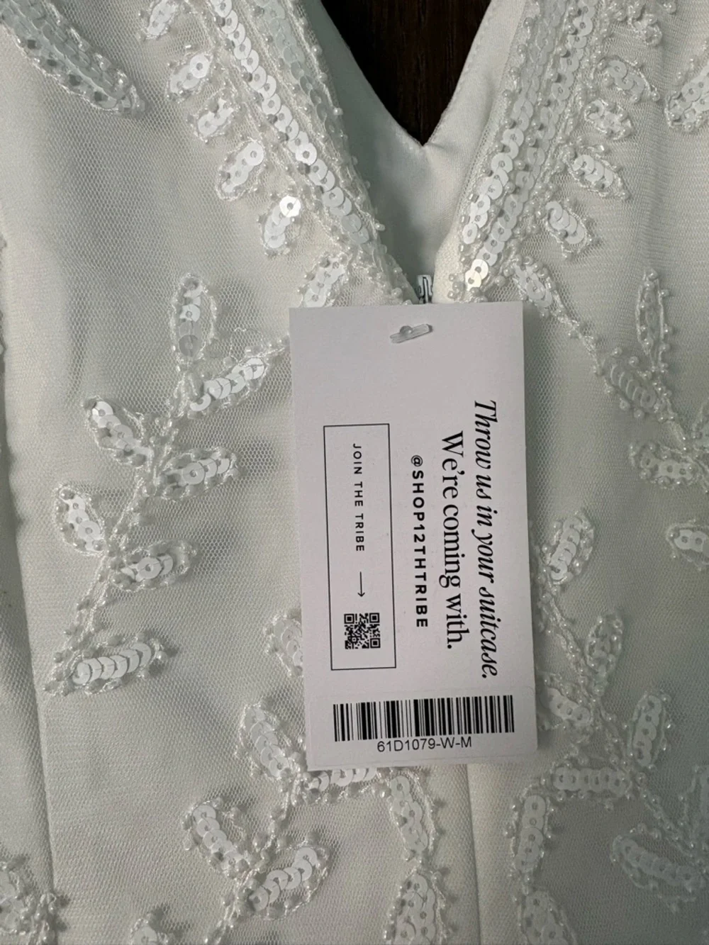 Larisa white printed sequin long sleeve dress - Picture 4 of 8